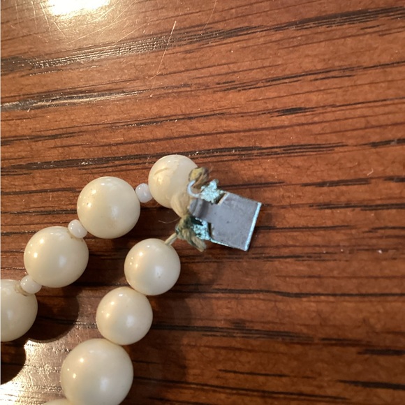Vintage Two Strand Pearl Necklace - Picture 13 of 14